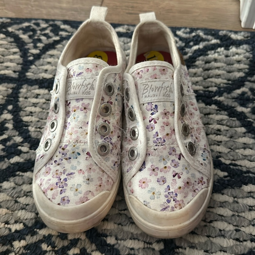 BLOWFISH SNEAKERS